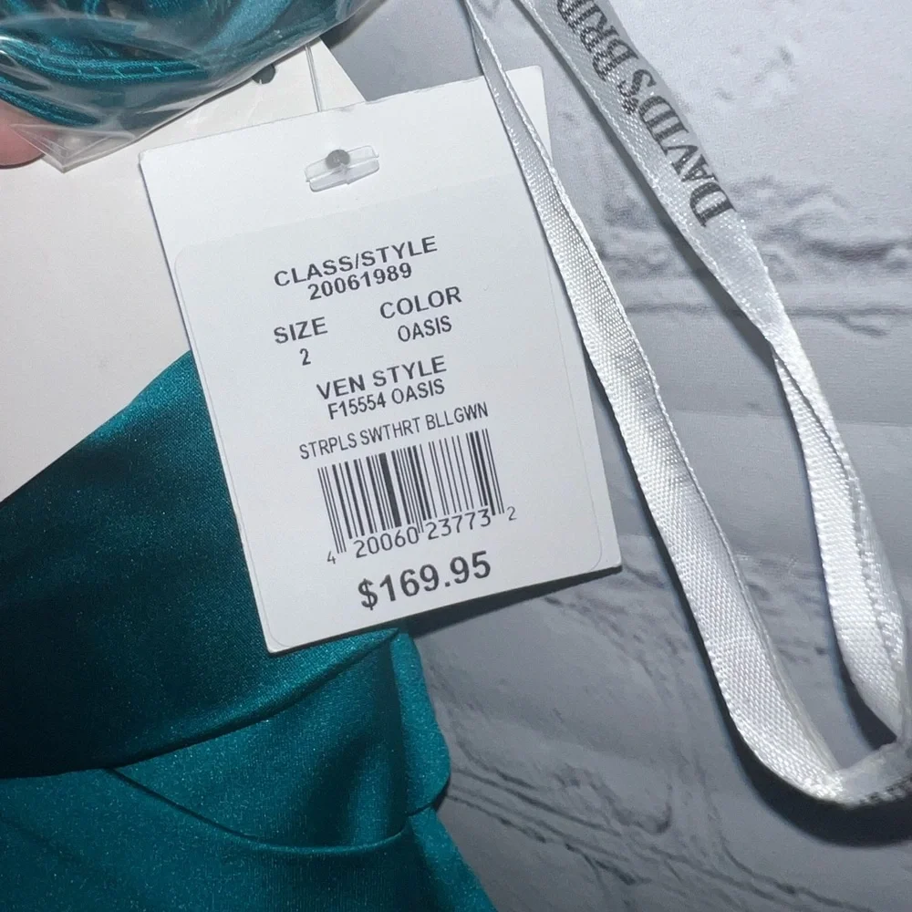 BRAND NWT David’s Bridal Oasis Turquoise Polyester Long Bridal Dress size 2 - Picture 13 of 16